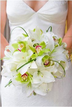 maui wedding bouquet hawaii